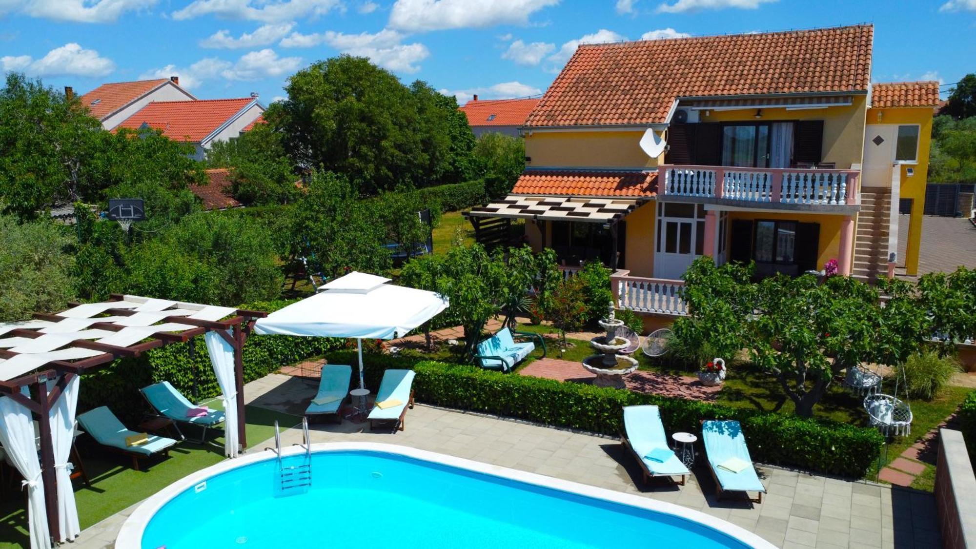 Villa Luka Polaca Exteriér fotografie